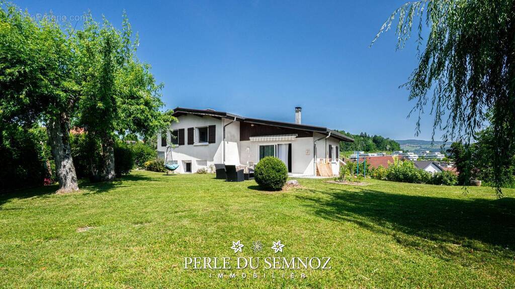 Maison à POISY