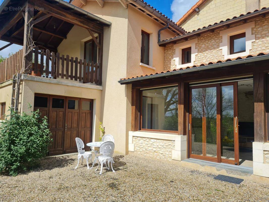 Maison à ALLEMANS