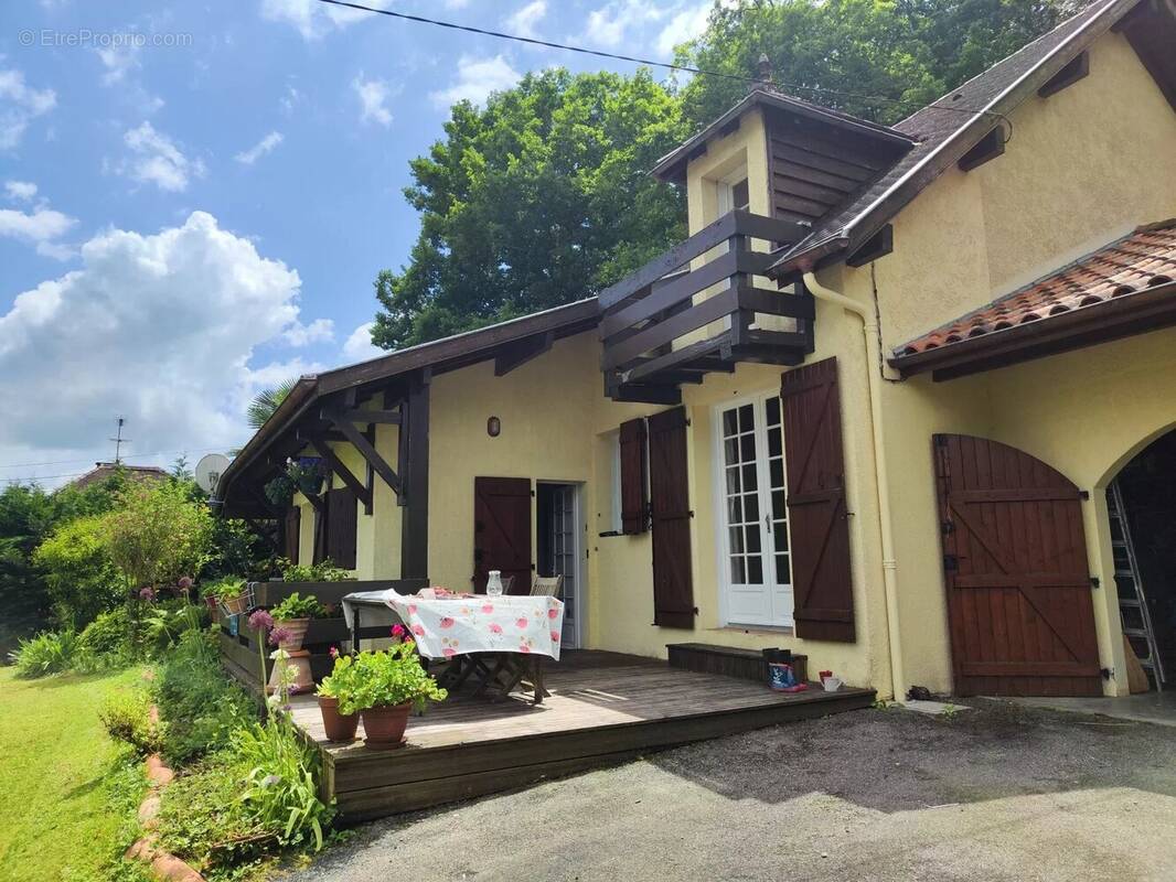 Maison à SALIES-DE-BEARN