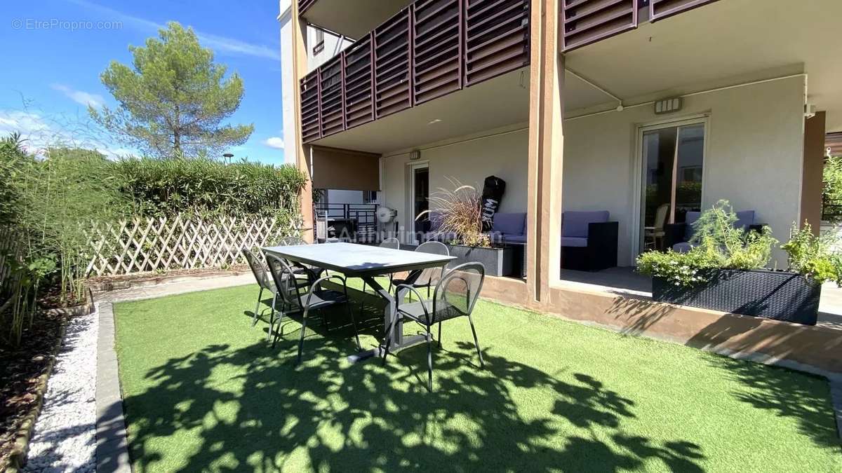 Appartement à FREJUS