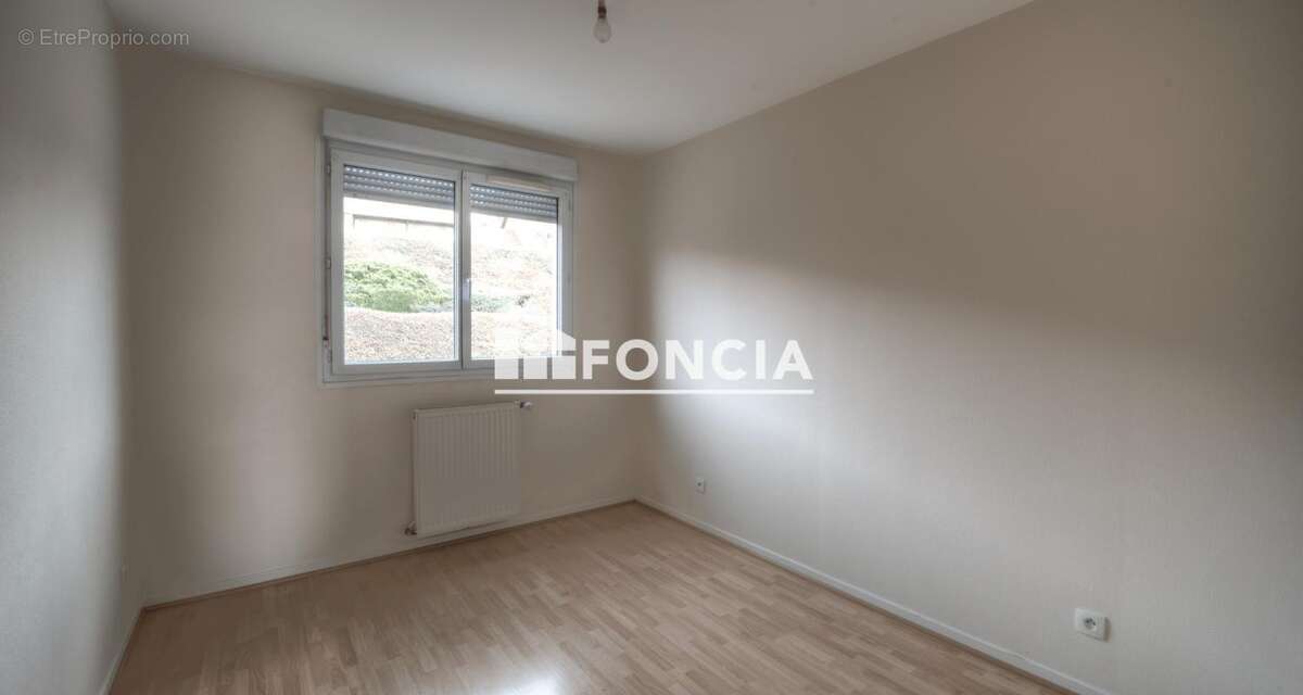 Appartement à SAINT-GENIS-POUILLY