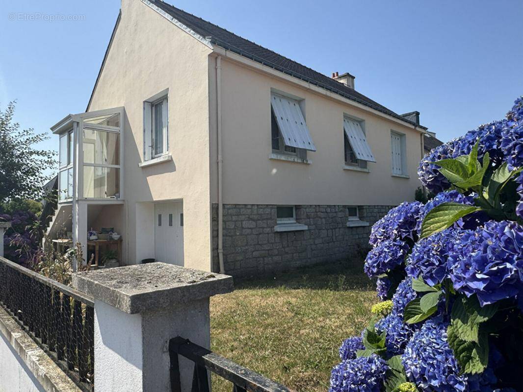 Maison à LANDEVANT