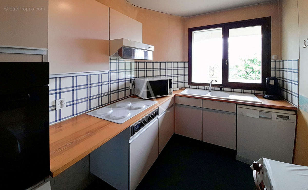 Appartement à SURESNES