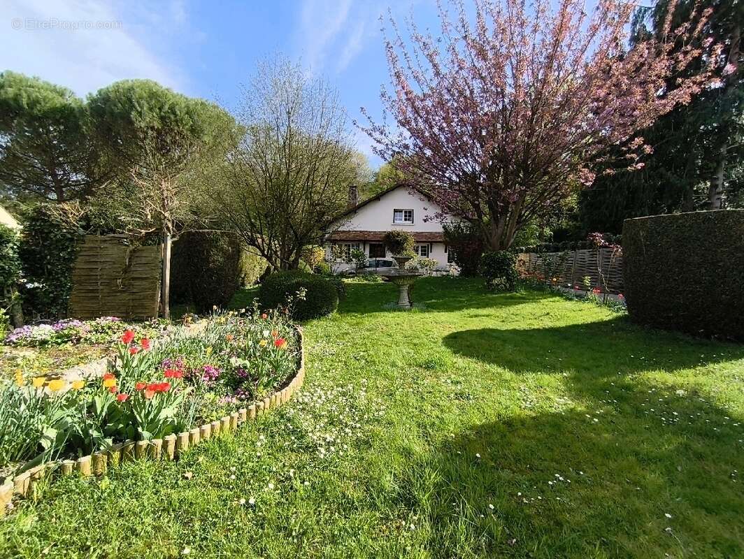 Maison à BELLE-EGLISE