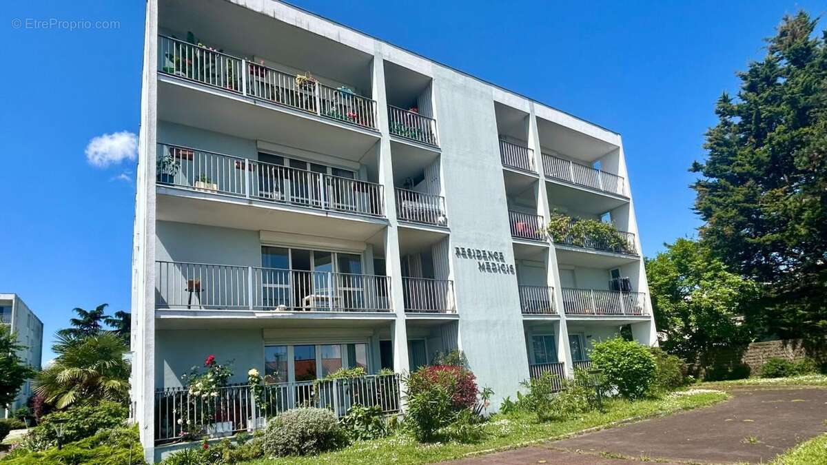 Appartement à LE BOUSCAT