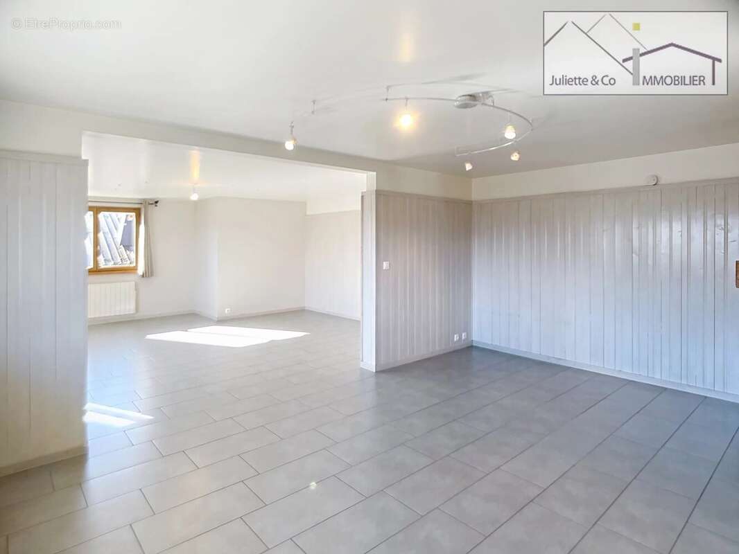 Appartement à CORDON