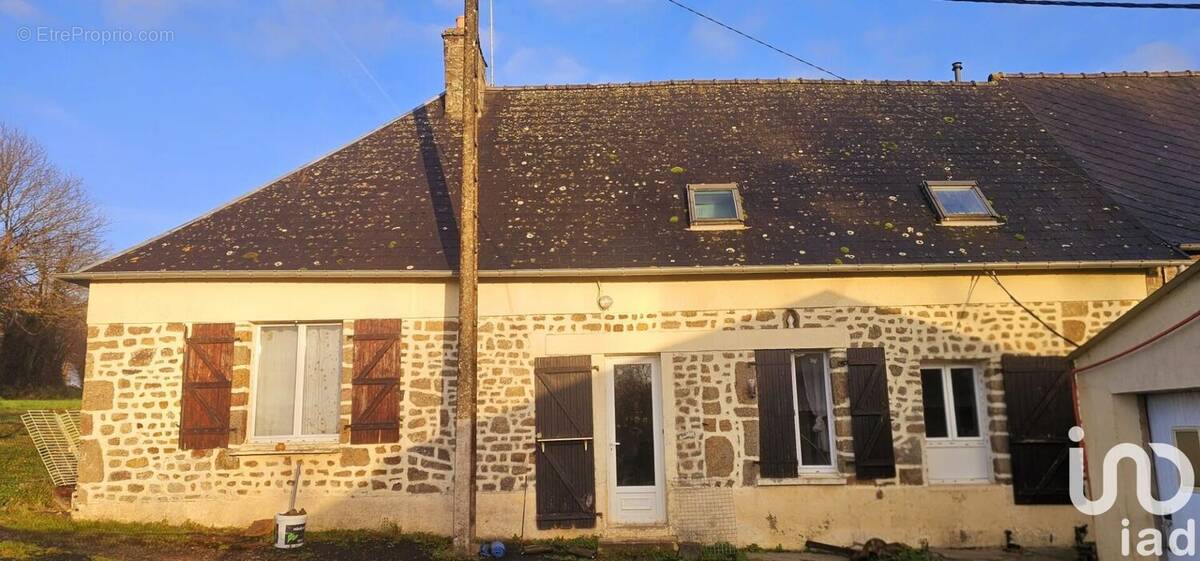 Photo 1 - Maison à SAINT-MARS-SUR-LA-FUTAIE