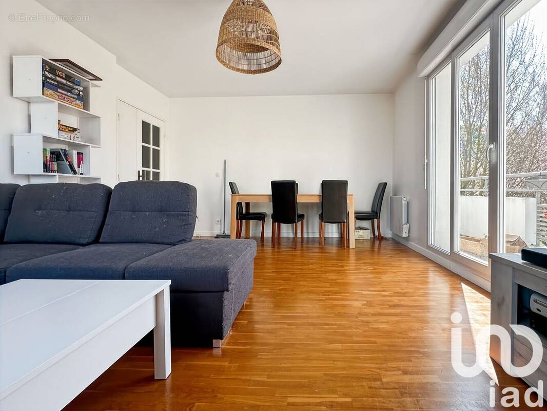 Photo 1 - Appartement à EVRY