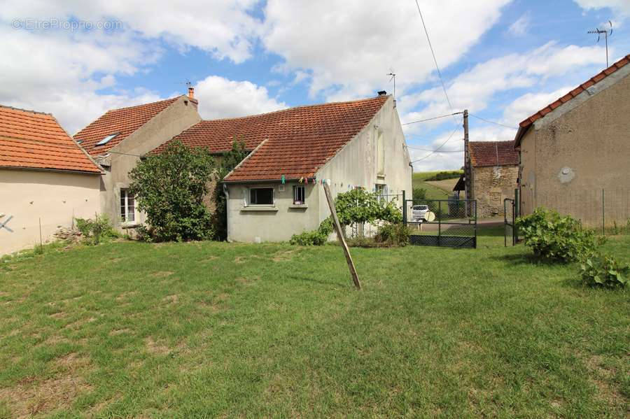 Maison à CLAMECY