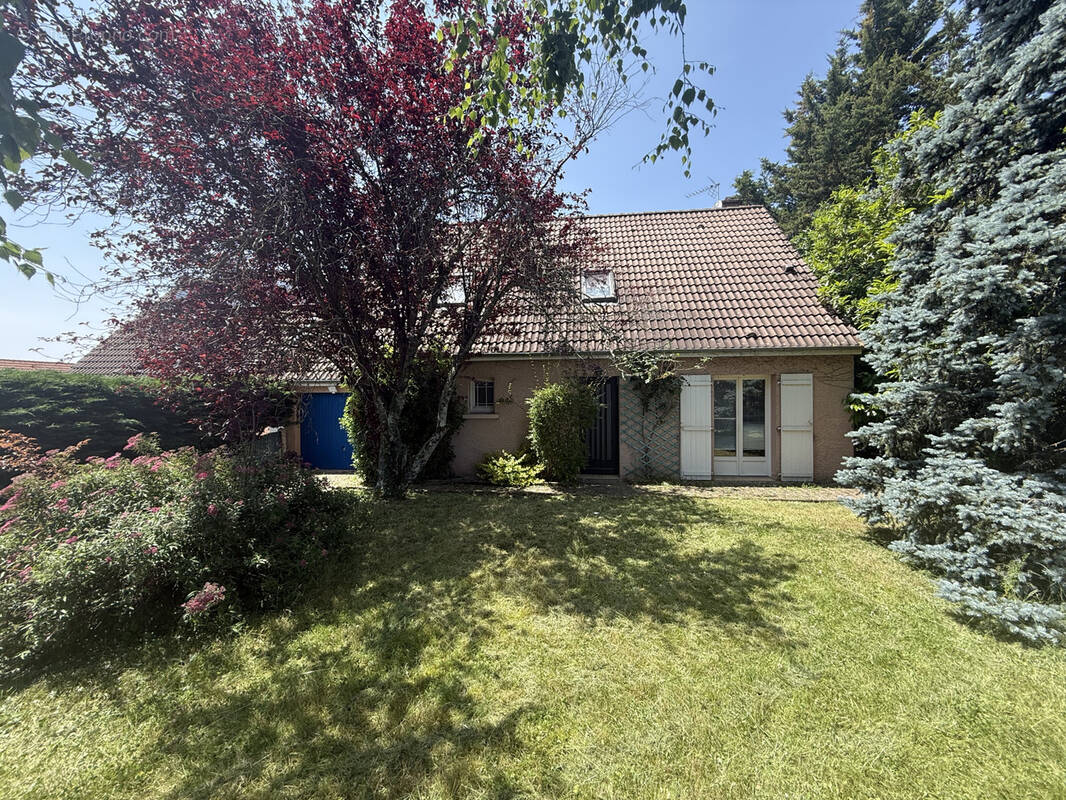 Maison à VENDAT