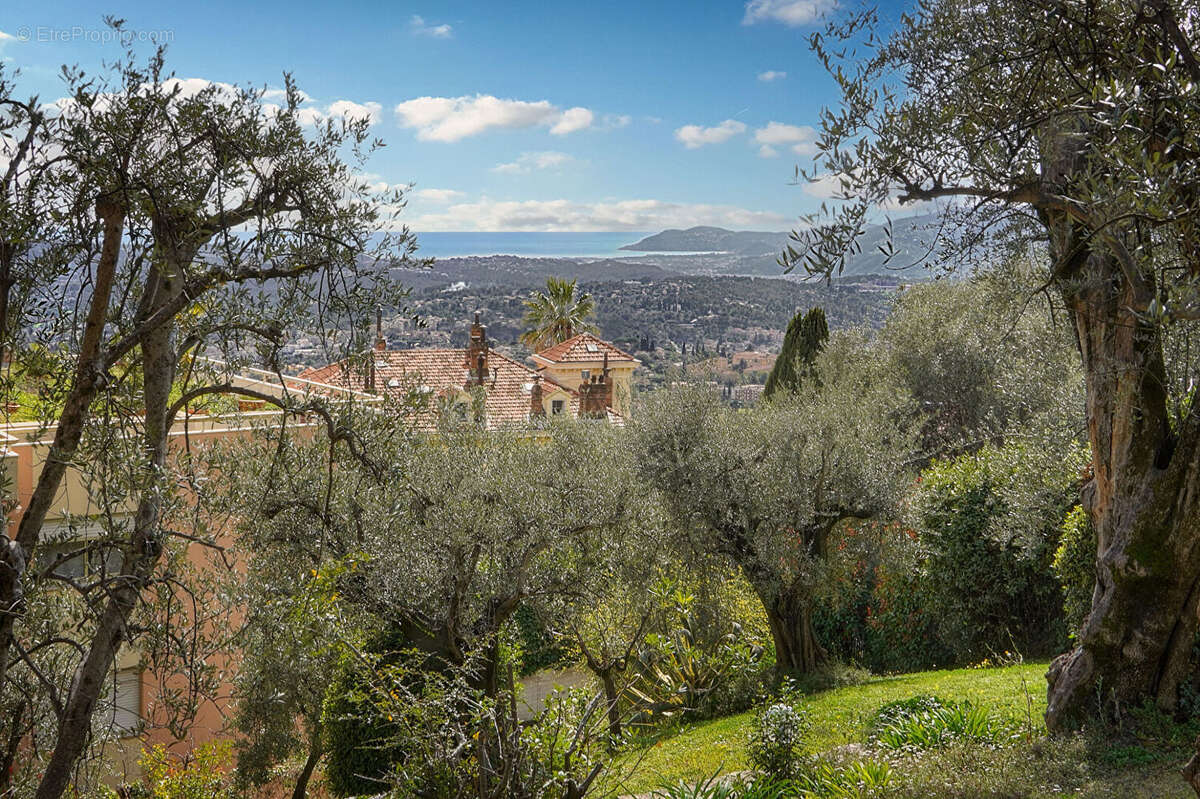 Appartement à GRASSE