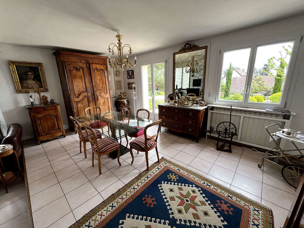 Maison à EVECQUEMONT
