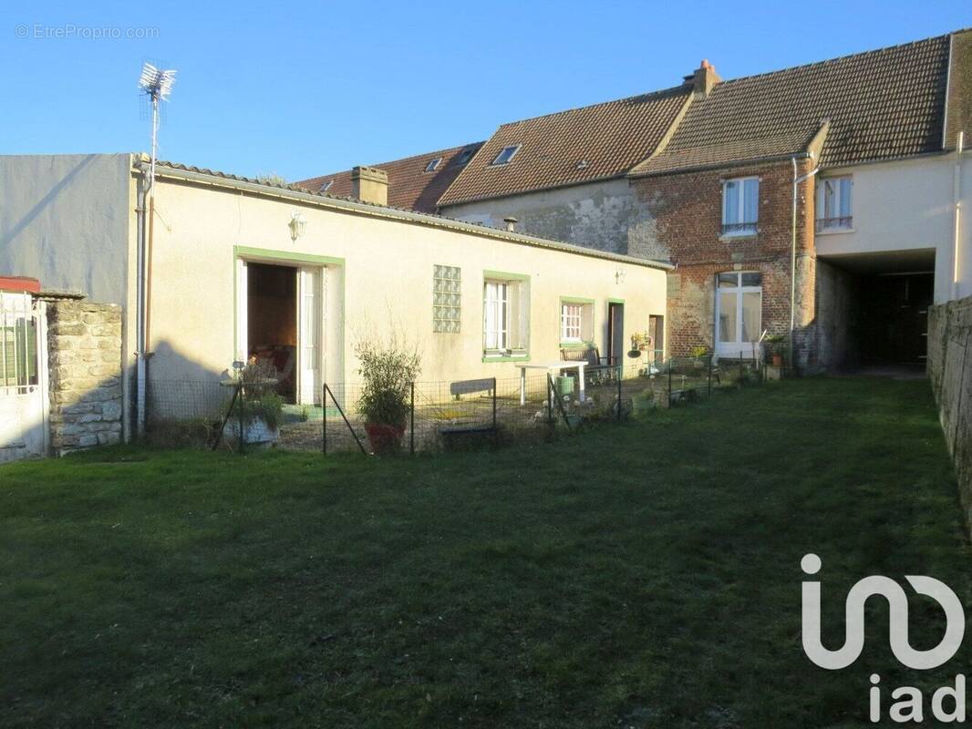 Photo 1 - Maison à MARINES