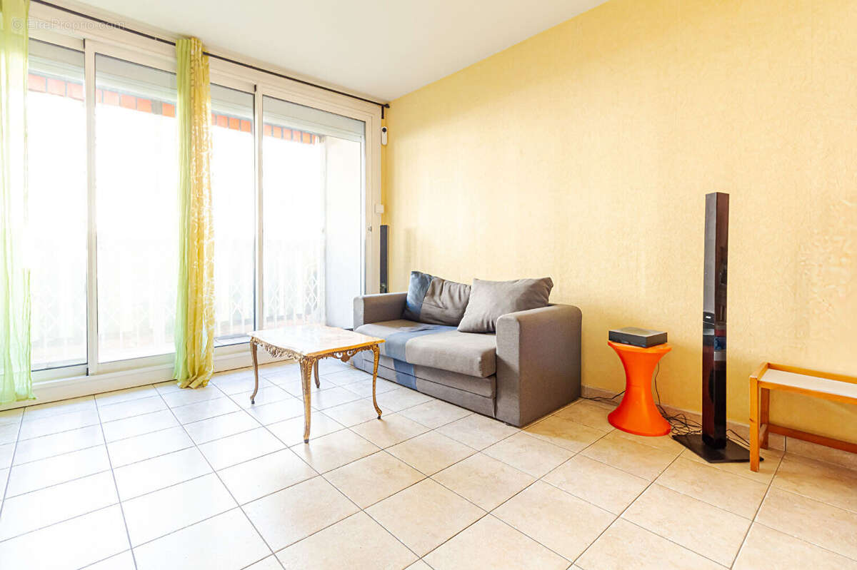 Appartement à VITROLLES