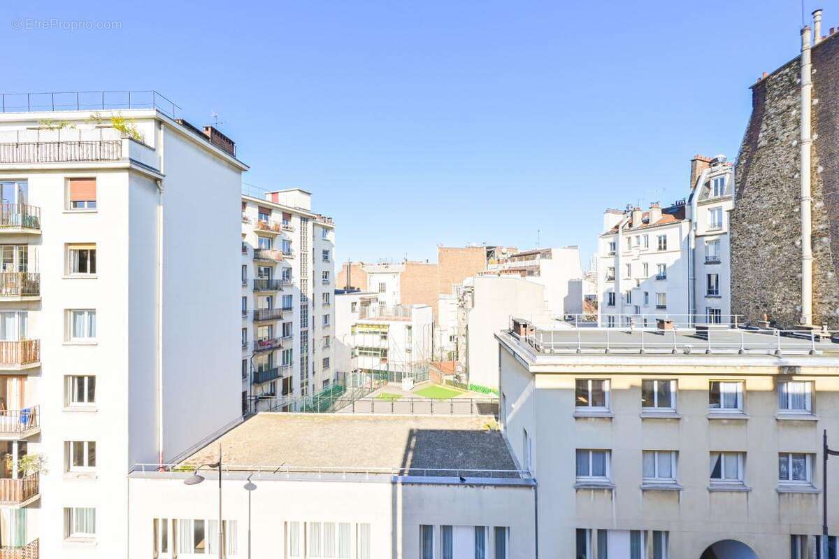 Appartement à PARIS-19E