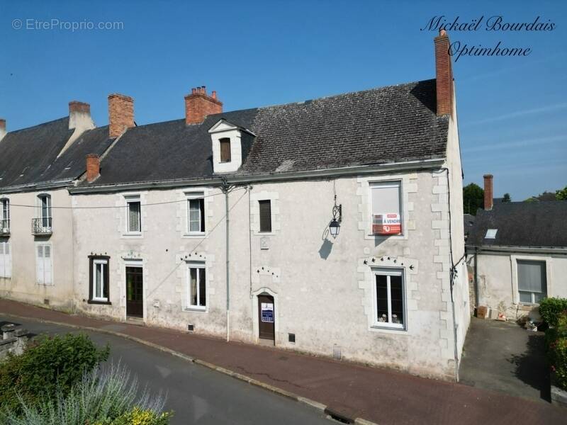 Maison à LE LUDE