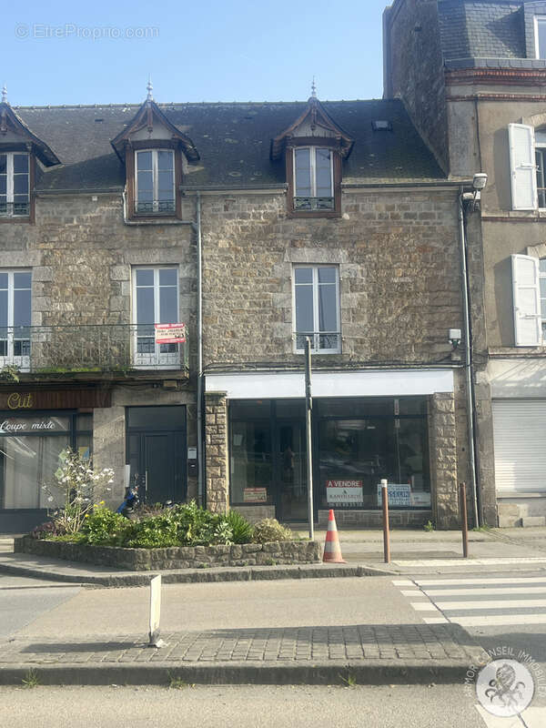 Commerce à PLANCOET