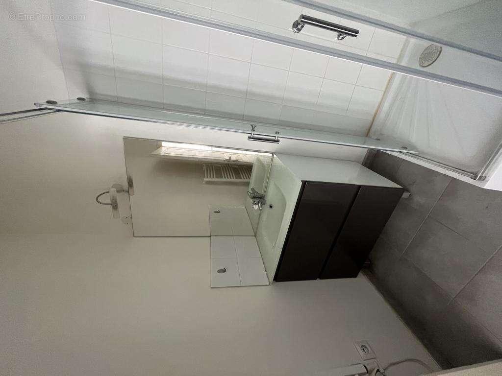 Appartement à ANGERVILLE