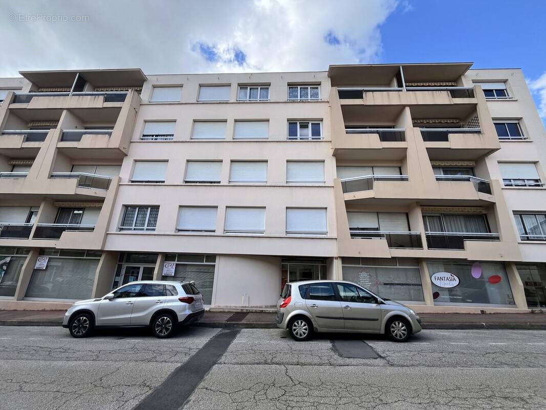 Façade principale - Appartement à LIMOGES