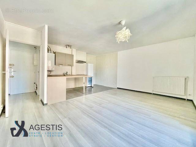   - Appartement à TOULOUSE
