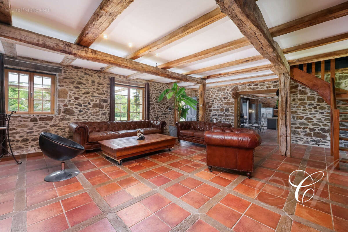 Maison à PLESSIX-BALISSON