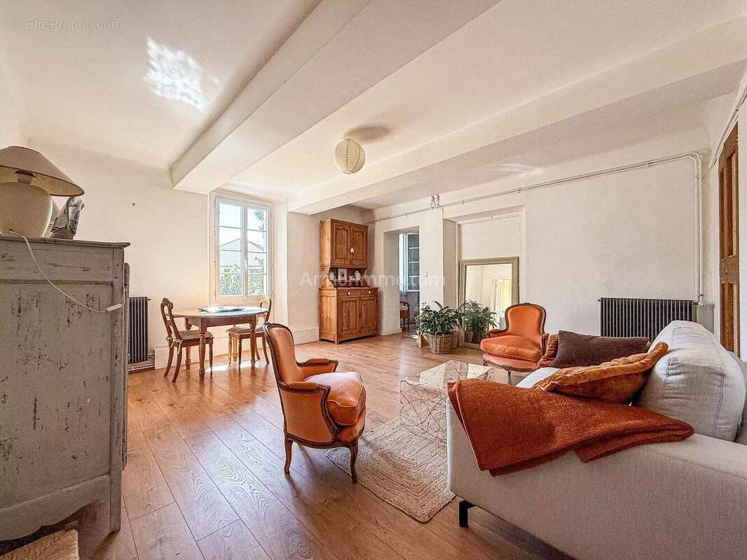 Appartement à DRAGUIGNAN