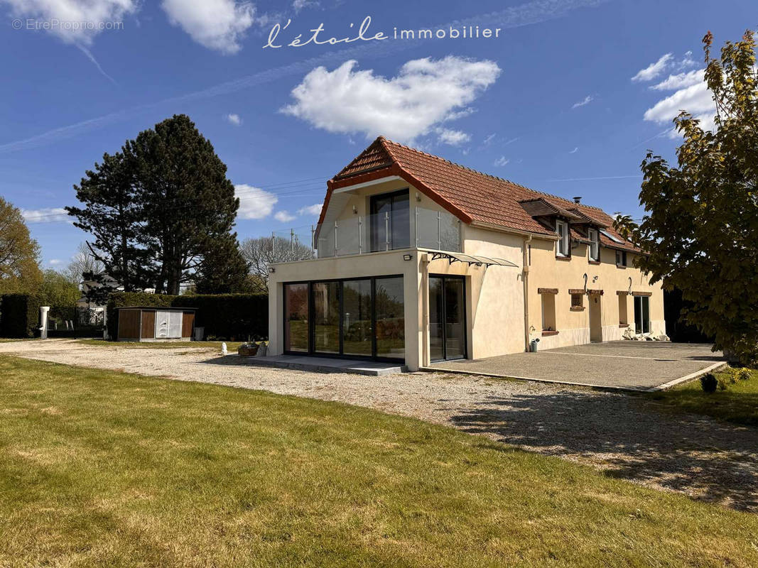 Maison à L&#039;AIGLE