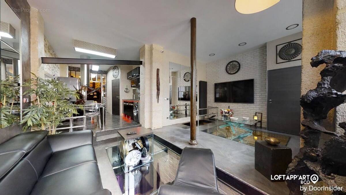 Appartement à PARIS-19E