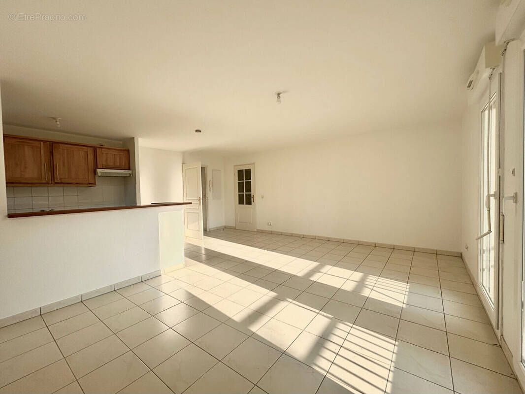 Appartement à VERNEUIL-EN-HALATTE