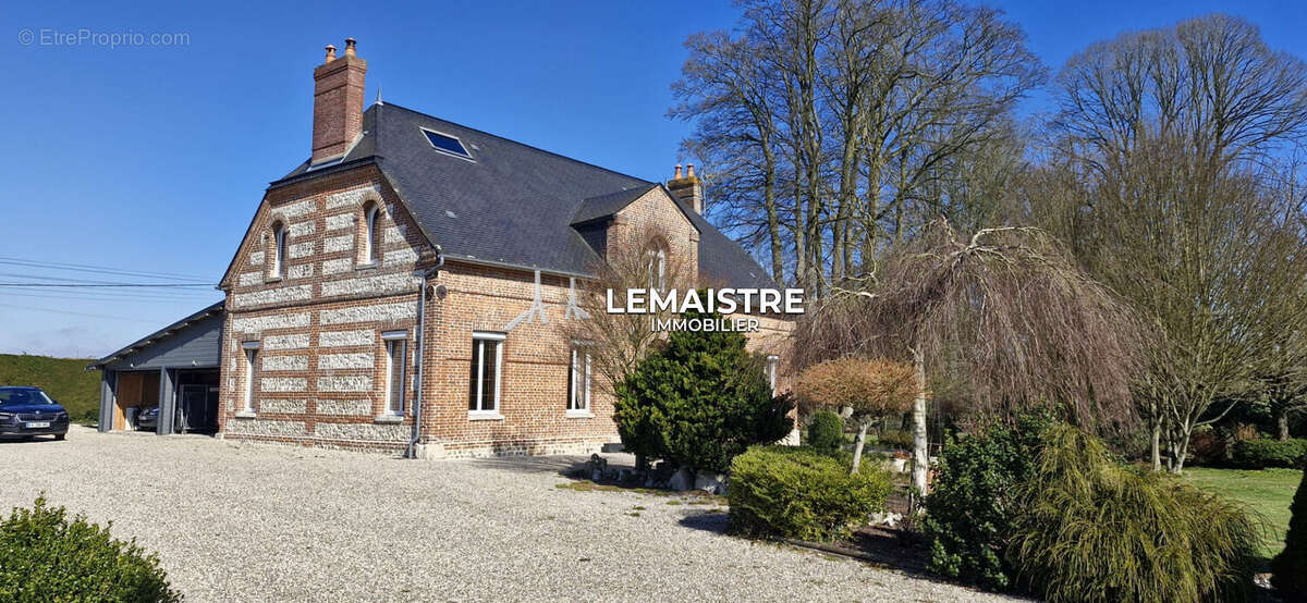 Maison à YVETOT
