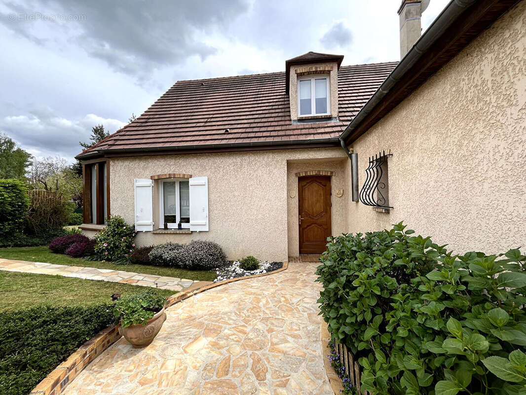 Maison à EVECQUEMONT