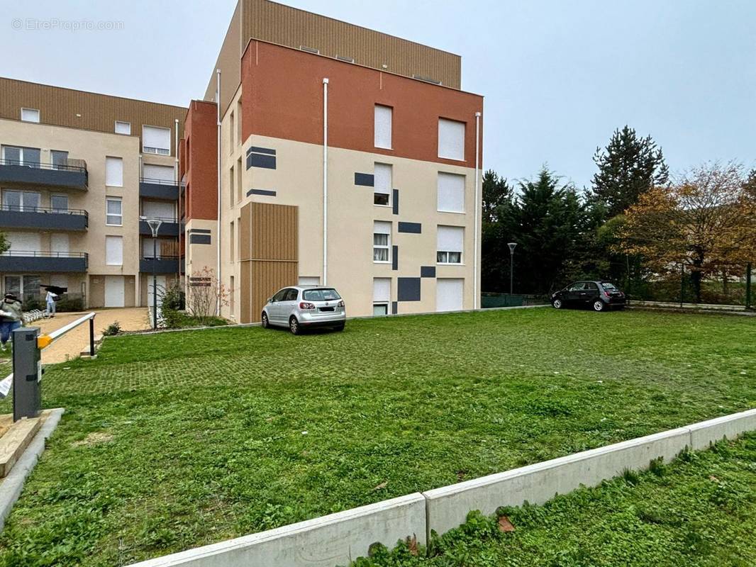 Parking à POITIERS