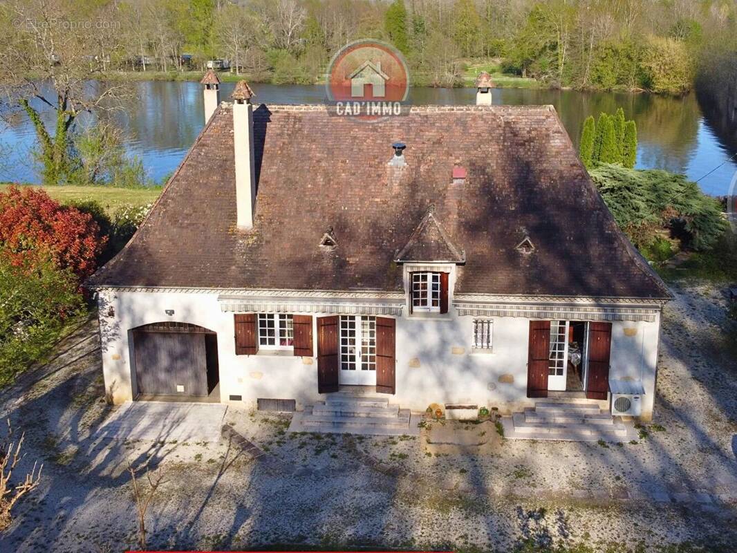 Maison à CALES