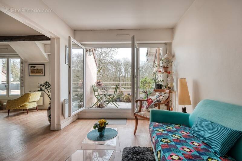 Appartement à SAINT-REMY-LES-CHEVREUSE