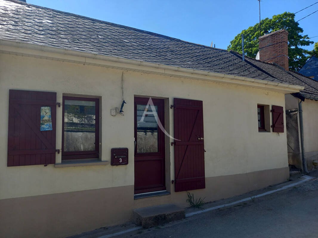 Maison à CHATEAUNEUF-SUR-SARTHE