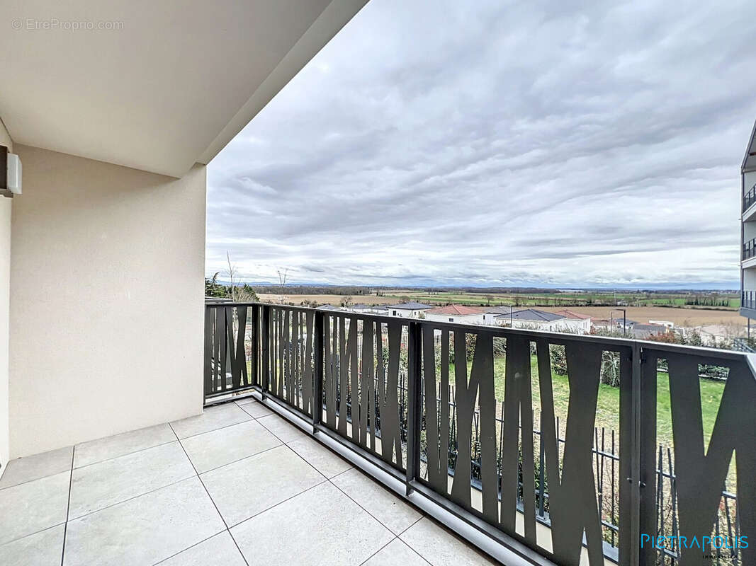 Appartement à JONAGE
