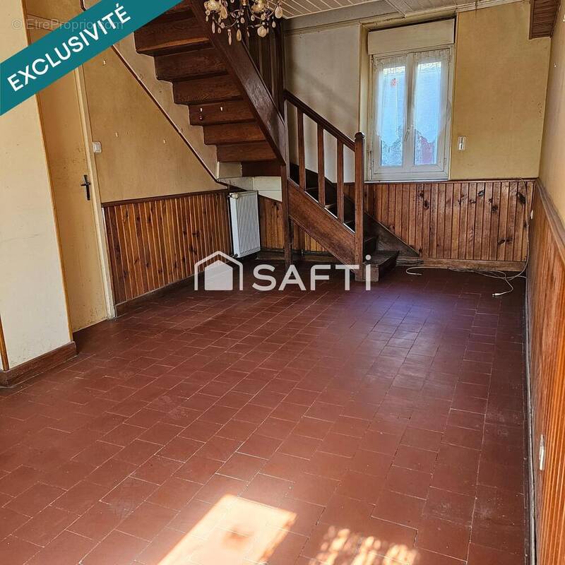 Photo 1 - Maison à CHAMBLET