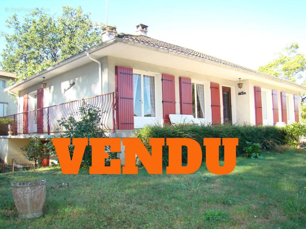 Maison à GENCAY
