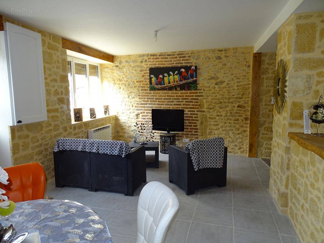 Maison à MONTIGNAC