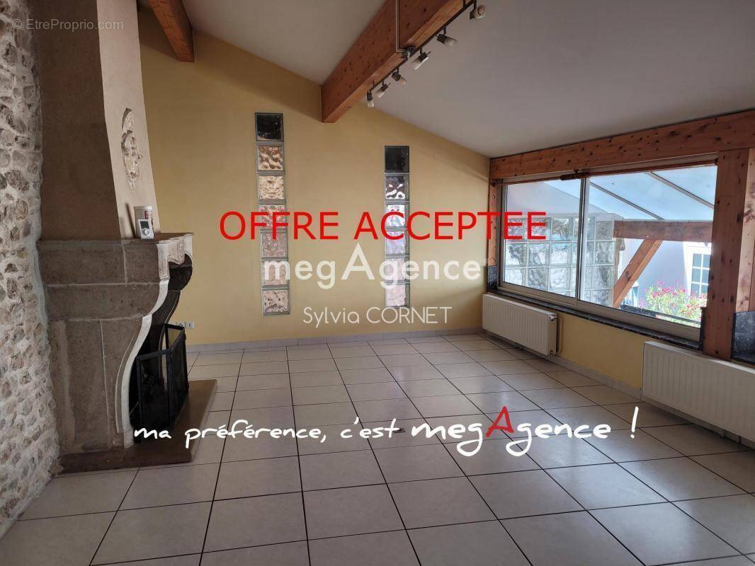 Appartement à LAGNIEU