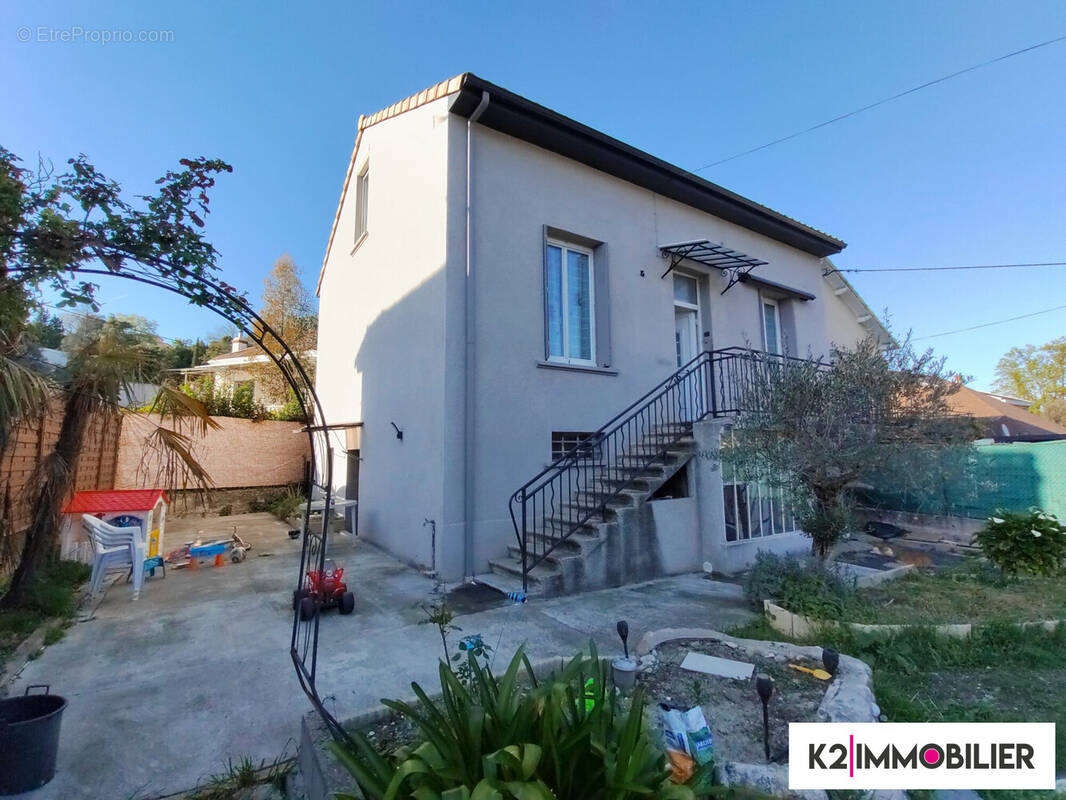 Maison à LE TEIL