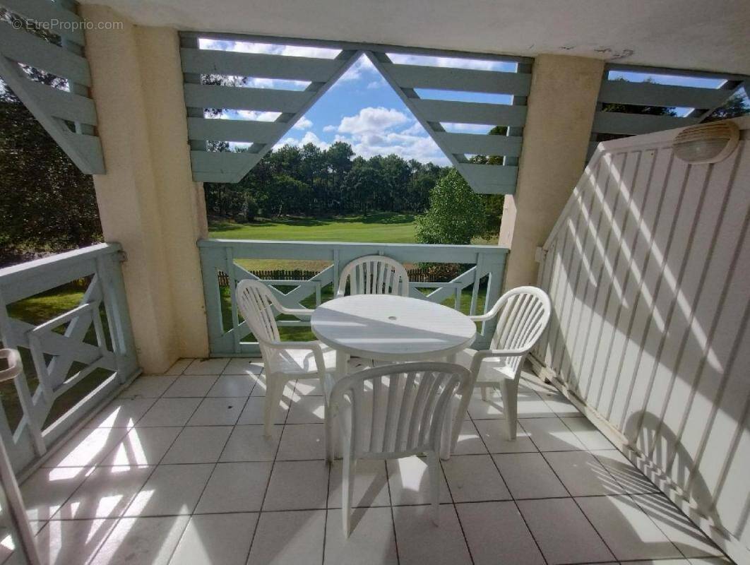 Appartement à MOLIETS-ET-MAA