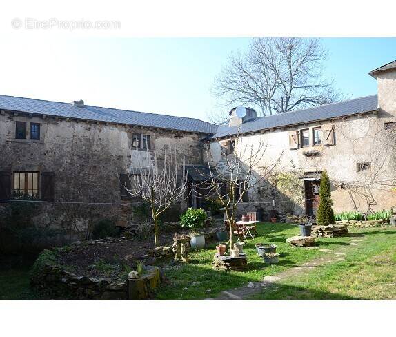 Maison à ALBAN