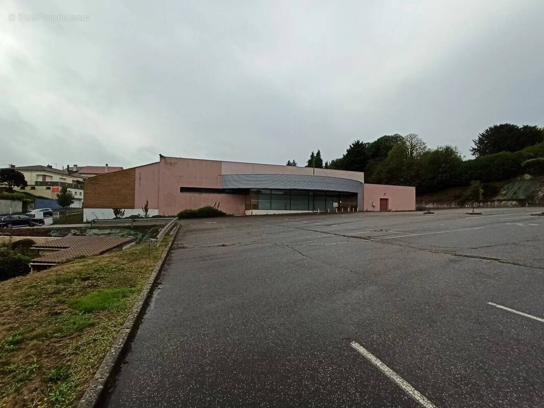 Commerce à CHALUS
