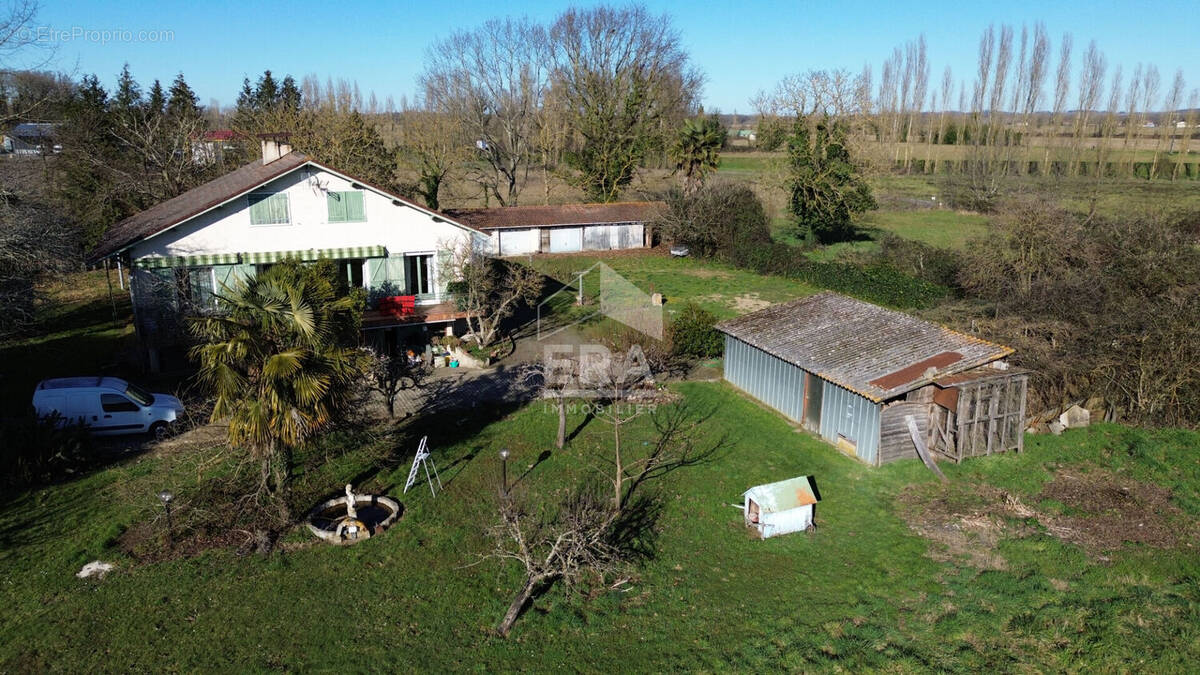 Maison à VIC-EN-BIGORRE