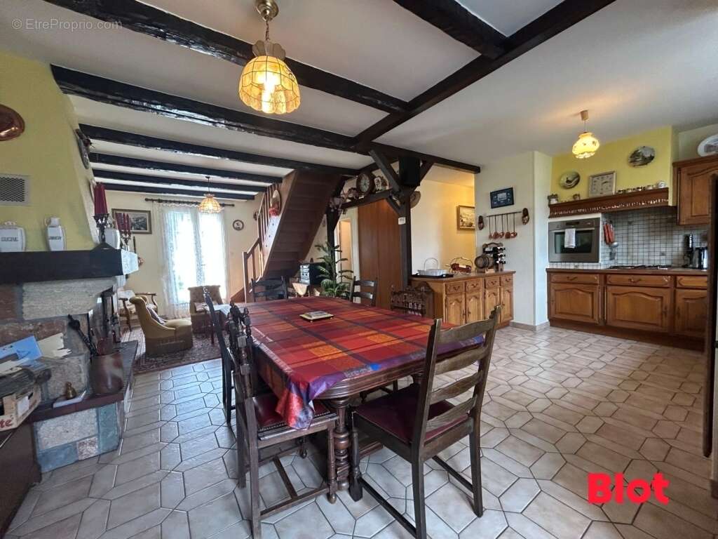 Maison à SAINT-COULOMB