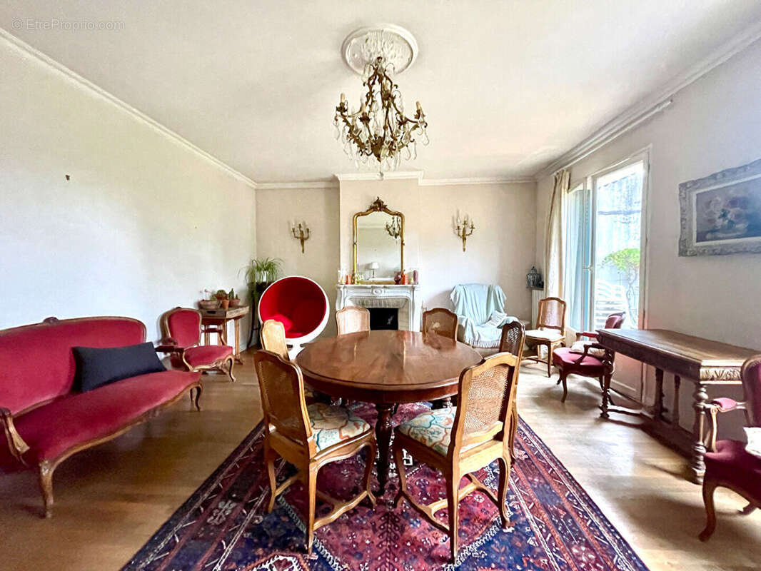 Maison à SAINT-GRATIEN