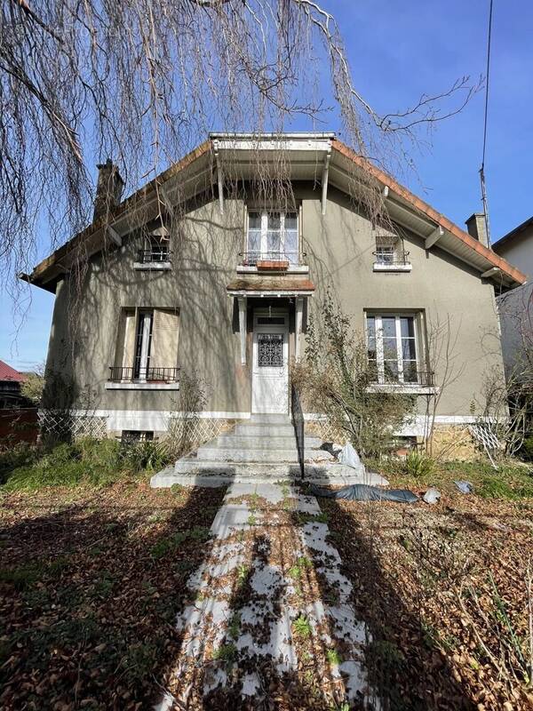 Maison à LA LOUPE