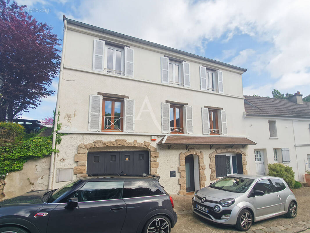 Appartement à EVECQUEMONT