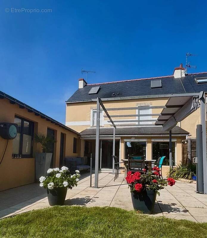 Maison à TRIGNAC